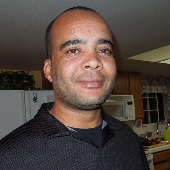 Meet your Posher, Joshua - Picture 1 of 1